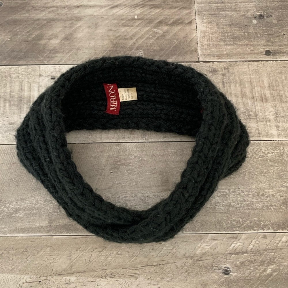 Woman’s headband - Picture 2 of 3
